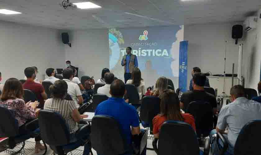 Setur promove encontro na Região do Café para fortalecimento do turismo em 2022
