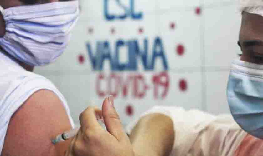 Covid-19: novos casos registrados em prisões sobem dez vezes em janeiro