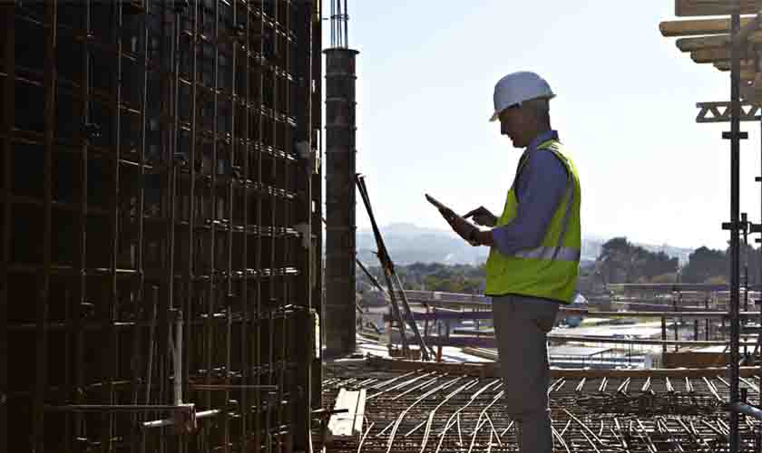 Engenheiro responsável por obras não tem direito a horas extras