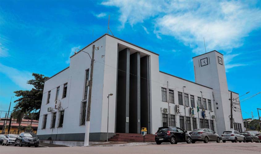 Educação de Porto Velho mantém agenda após mudanças na Semed