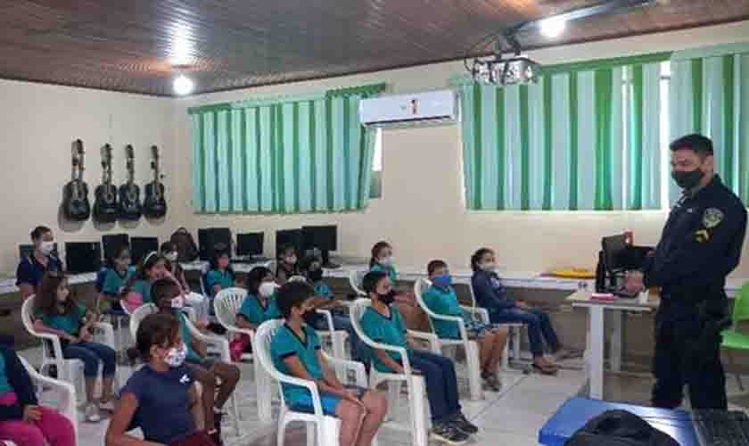 Atividades do Proerd são iniciadas em escolas municipais