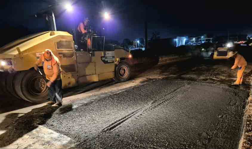 Manutenção na RO-383, região Zona da Mata, é intensificada pelo governo de RO mesmo durante o Carnaval