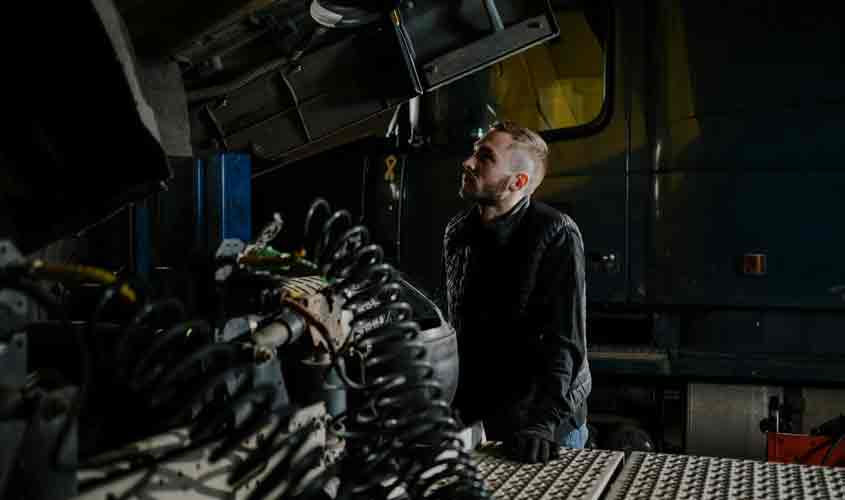 Manutenção preventiva: como prolongar a vida útil das bombas hidráulicas do seu caminhão