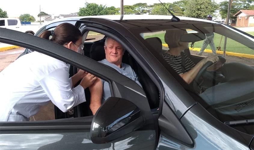 Vacinação de idosos supera meta e protege grupo de risco de outras gripes agressivas