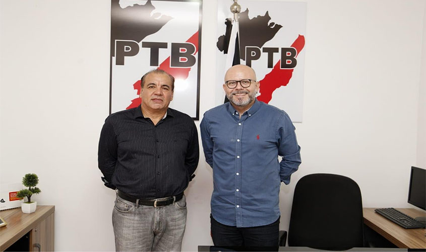 Aleks Palitot recebe Leonel Bertolin no PTB