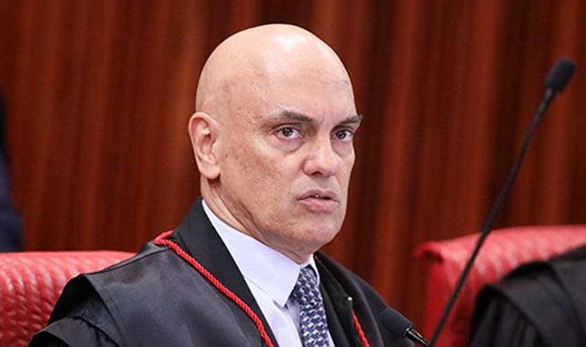 Justiça Eleitoral responsabilizará autores de notícias falsas com ou sem uso de IA nas eleições, diz presidente do TSE