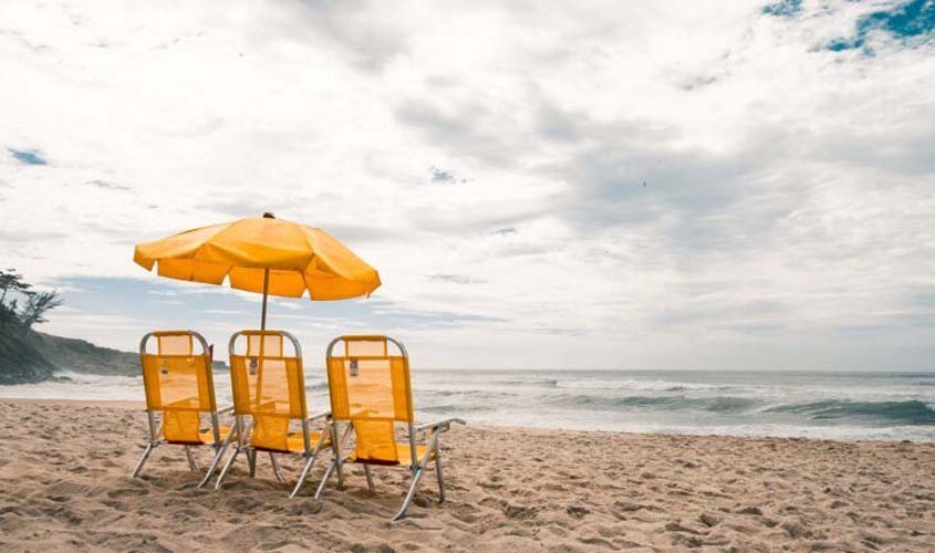 Calendário de Feriados em 2024: Poucos 'Feriadões' Prolongados no Horizonte