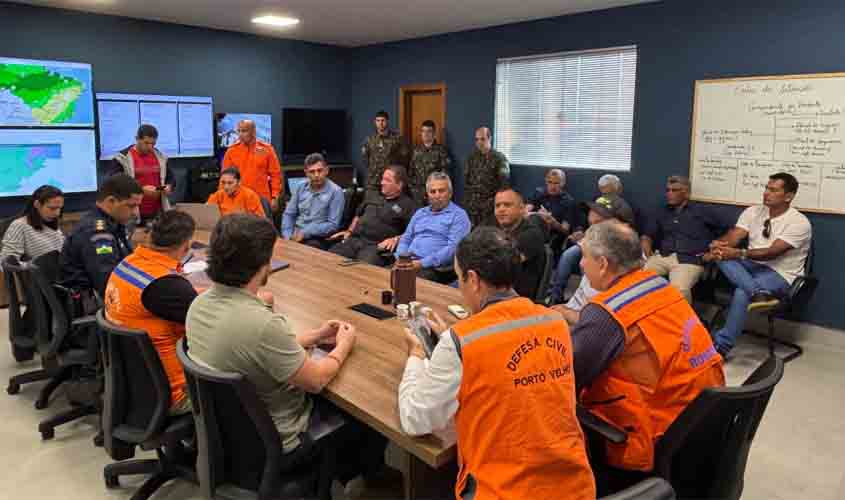 Estratégias para conter impactos da cheia são alinhadas com gerentes dos distritos
