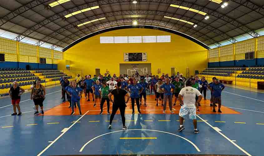 Projeto Viva Mais atende cerca de 300 idosos em quatro polos na capital