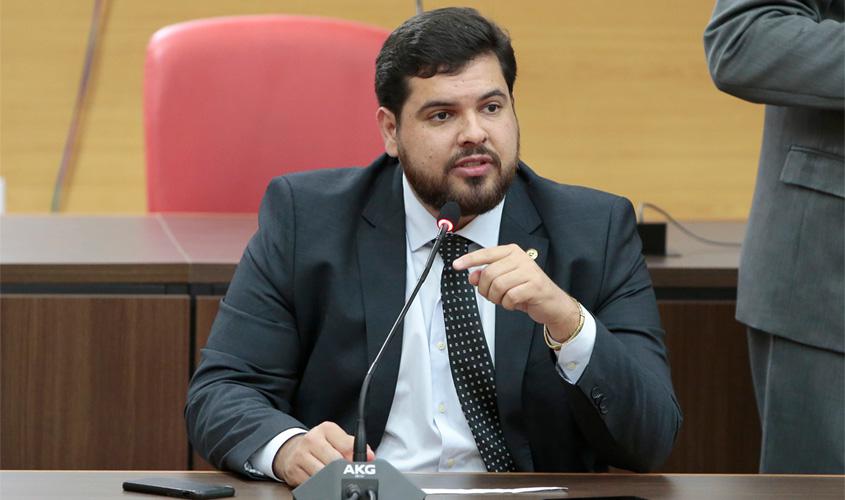 Jean de Oliveira pede recuperação de ponte em Chupinguaia 