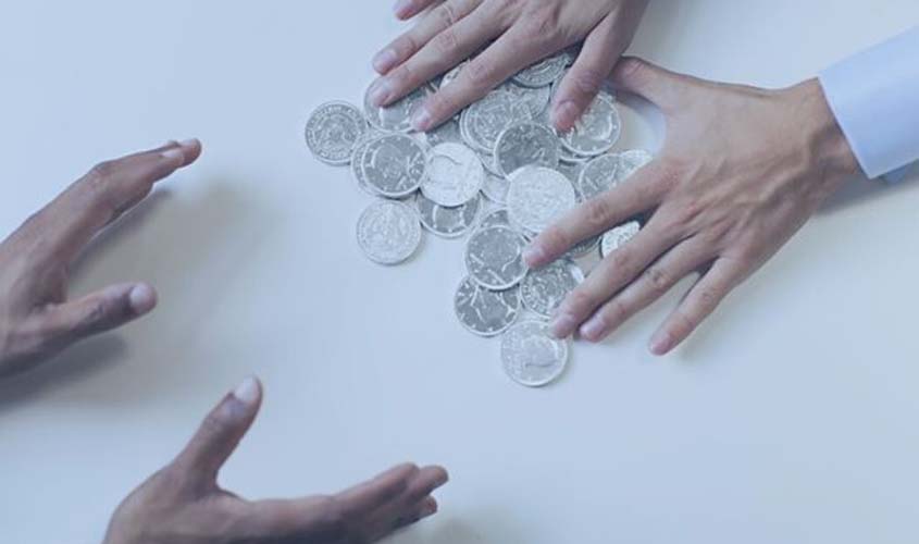 É Seguro Emprestar Dinheiro Para Outras Pessoas?