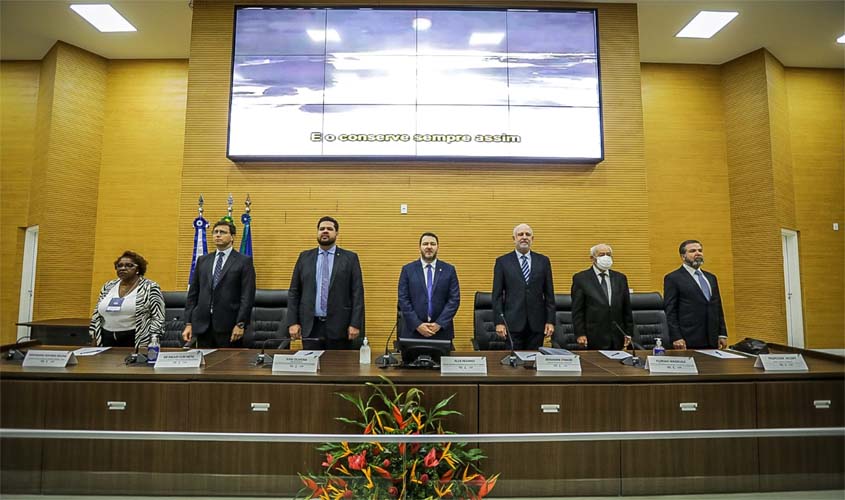 Na abertura do 3º Fórum dos Legisladores Municipais, presidente Alex Redano reforça papel dos vereadores