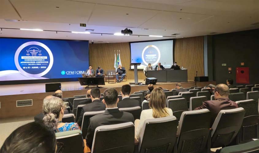 Corregedores e assessores jurídicos do CFM e CRMs debatem a melhoria do sistema judicante