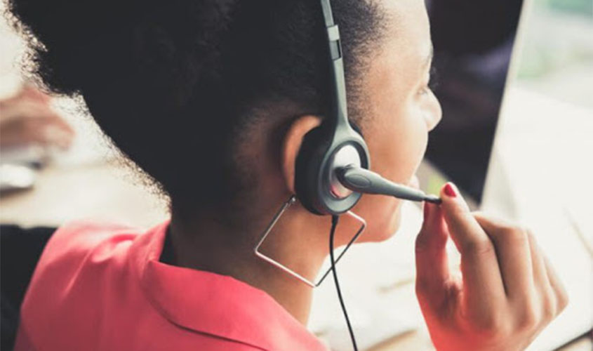 Central de teleatendimento é condenada por controlar uso de banheiro