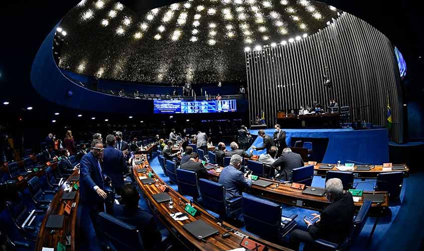 Lei que garante atendimento preferencial a acompanhantes de idosos já está em vigor