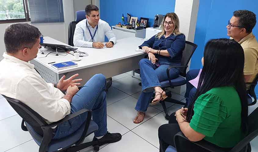 Em reunião com superintendente, Sindicato cobra mais contratações e melhor infraestrutura nas agências da Caixa em RO