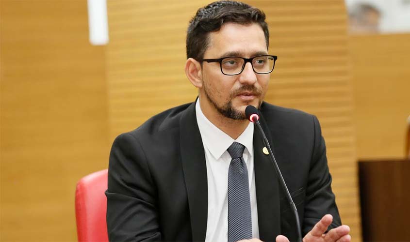 Anderson Pereira quer aumento no auxílio saúde dos servidores estaduais