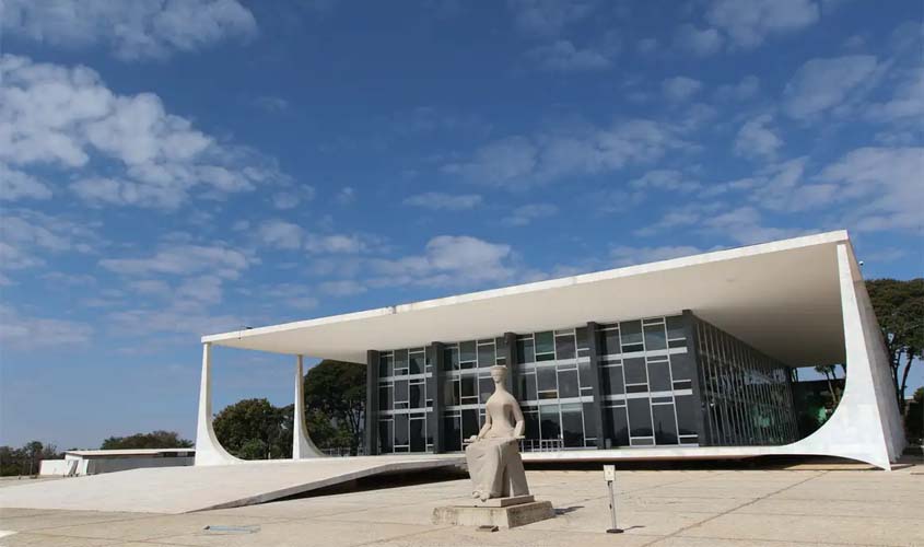 Defesa pede manutenção da prisão domiciliar de Bolsonaro