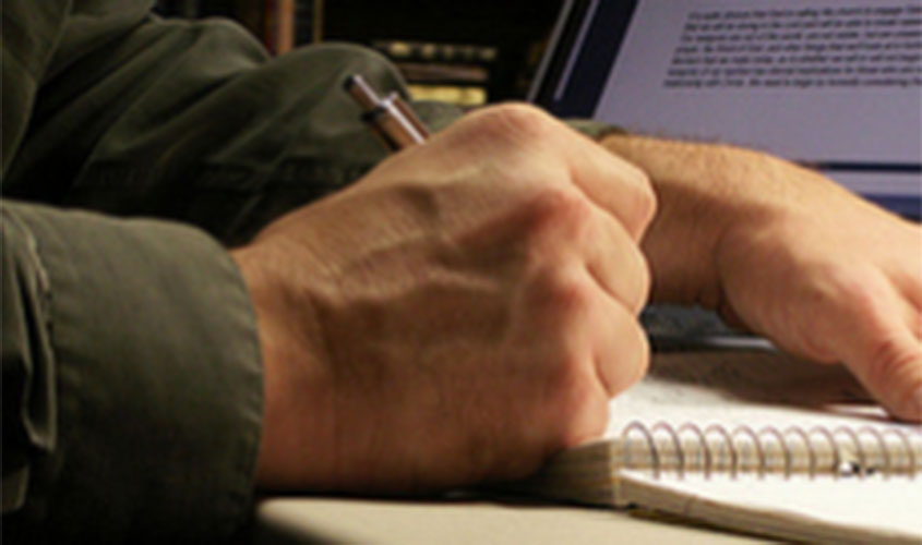 'Saúde e segurança nas relações trabalhistas' é o tema do mês da Biblioteca do TST