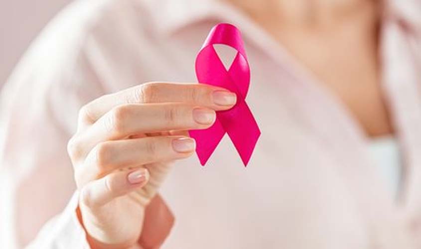 Novo teste de sangue pode diagnosticar câncer de mama em estágio inicial