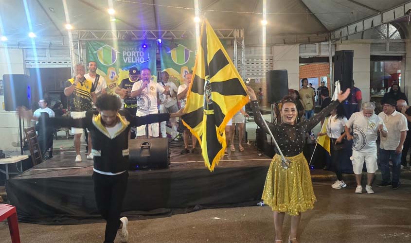 Prefeitura planeja Carnaval 2027 com volta dos desfiles