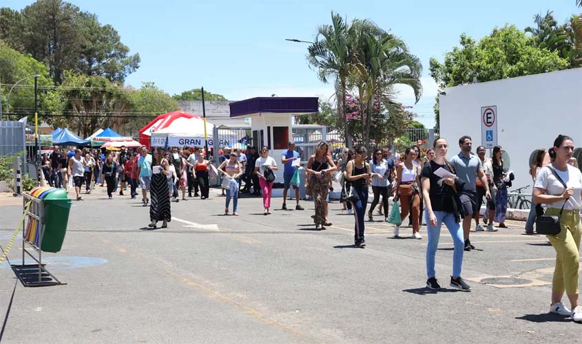 Concursos públicos continuam durante período eleitoral