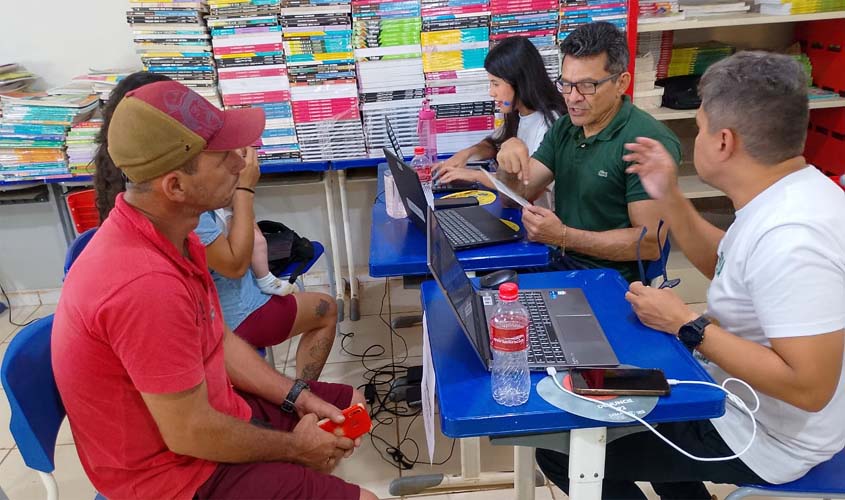 Cidadania em Movimento realiza mais de 400 atendimentos