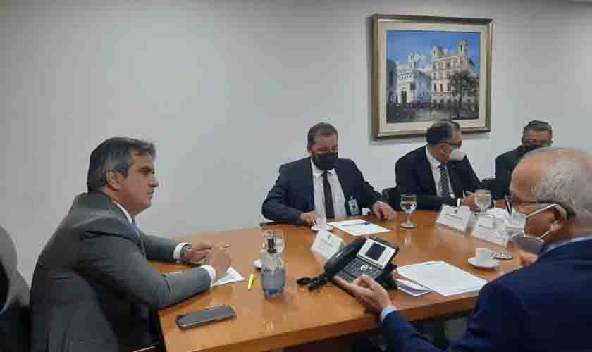 Hildon Chaves reforça pedido de auxílio à Casa Civil em reunião da FNP