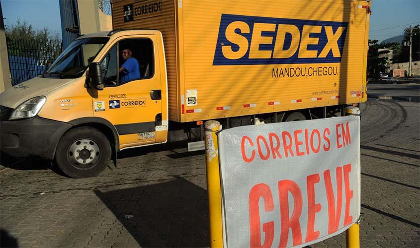 TST fixa reajuste de 3% e desconta dias parados na greve dos Correios