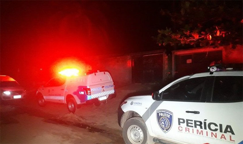 Dois homicídios são registrados no final da tarde desta sexta-feira