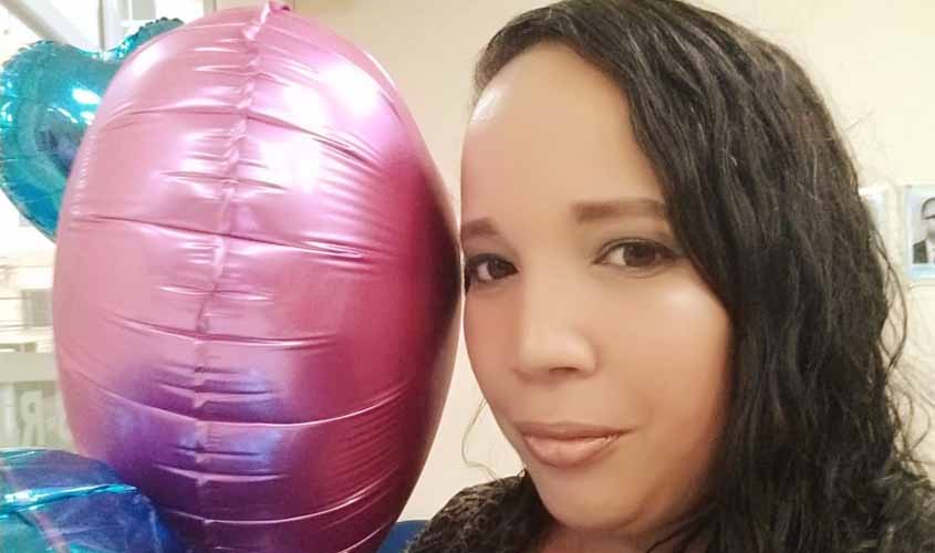 Outubro rosa: Após vencer dois tumores Jaqueline chagas ajuda pacientes com câncer