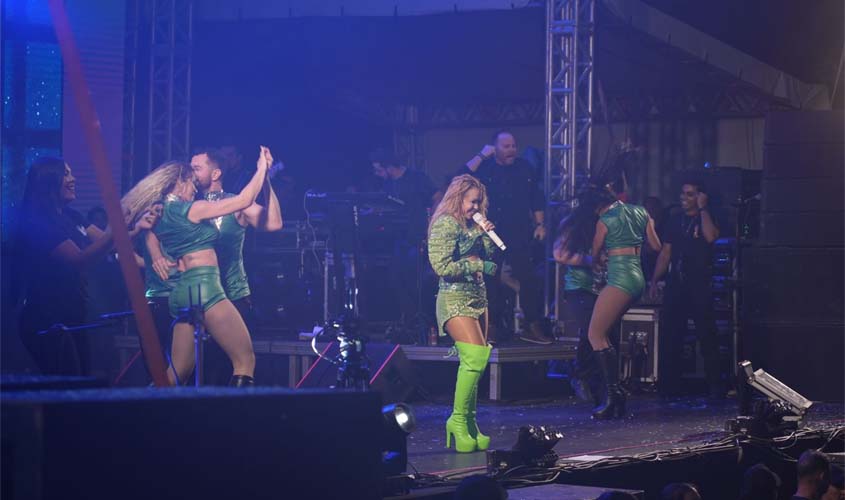 Aniversário de Porto Velho reúne multidão em show de Joelma