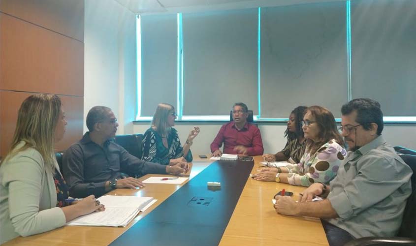 Sindicatos e Seduc discutem Minuta do Edital para o processo de Consulta Popular nas escolas públicas