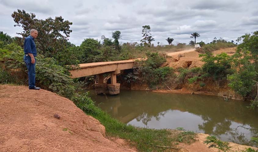 Adelino Follador alerta para condições de pontes paliativas na RO-257