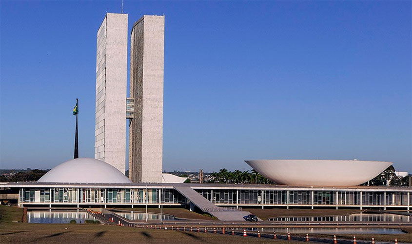 Covid-19: governadores se reúnem com Maia e Alcolumbre em Brasília