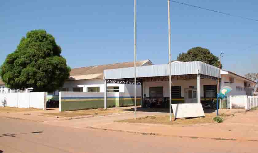 Governo de Rondônia entrega insumos ao Hospital Regional
