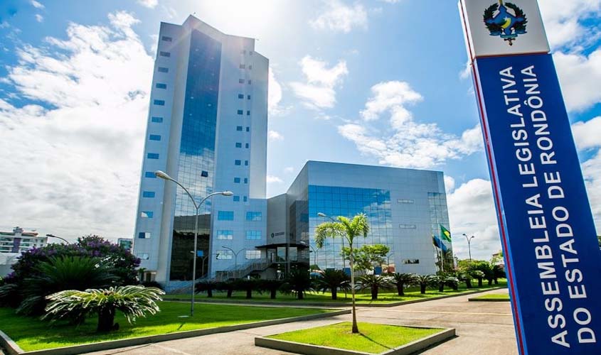 Luizinho Goebel critica atuação do Ibama em audiência da CRATerras