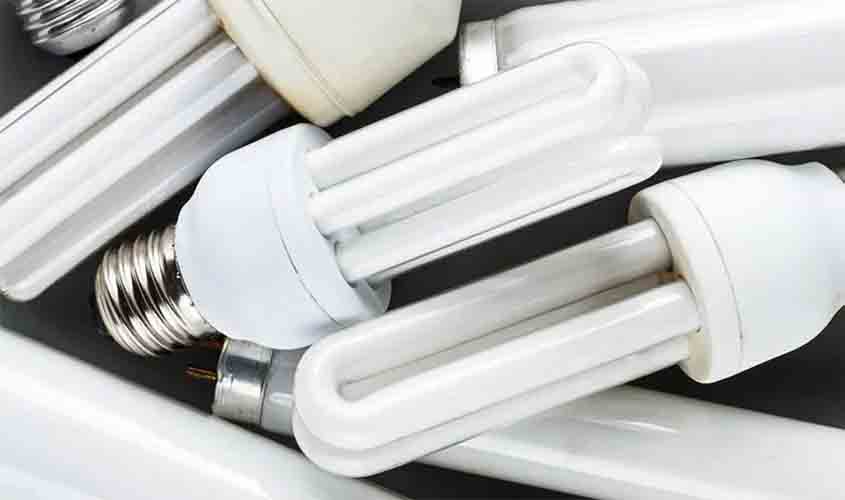 Amazon Fort e Energisa contribuem para a preservação ambiental em Rondônia Elas estão unidas para dar uma destinação segura as lâmpadas fluorescentes, que contém elementos que podem causar sérios problemas nos rins e sistema nervoso