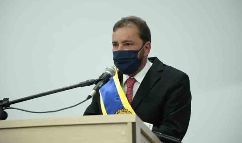 Hildon Chaves nomeou seu primeiro escalão com algumas novidades