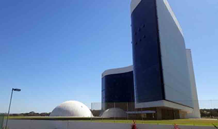 Presidente do TSE suspende mais quatro casos sobre Lei da Ficha Limpa até decisão final do STF