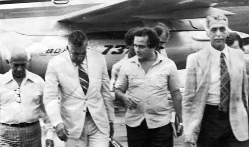 HÁ 4 DÉCADAS - Chegou a Nova Estrela no Azul da União, Rondônia, um Estado feito a muitas mãos e sem 'transformação'