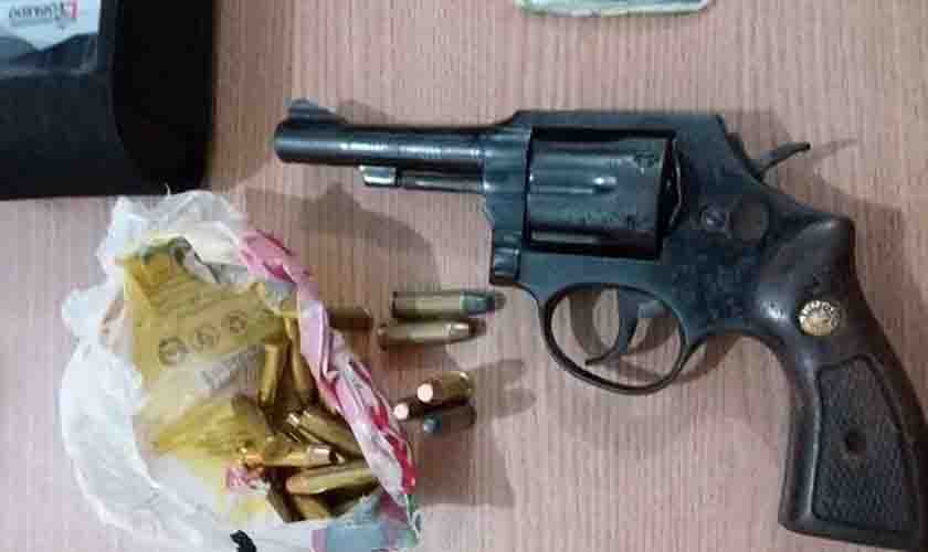 Polícia Militar apreende arma e prende suspeitos no Vale do Paraíso