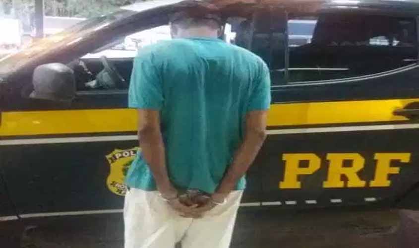 Em Vilhena, PRF prende falso curandeiro com Mandado de Prisão em aberto