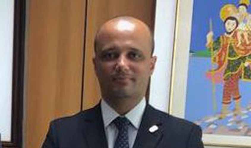 Bolsonaro confirma Major Vitor Hugo como líder do governo na Câmara