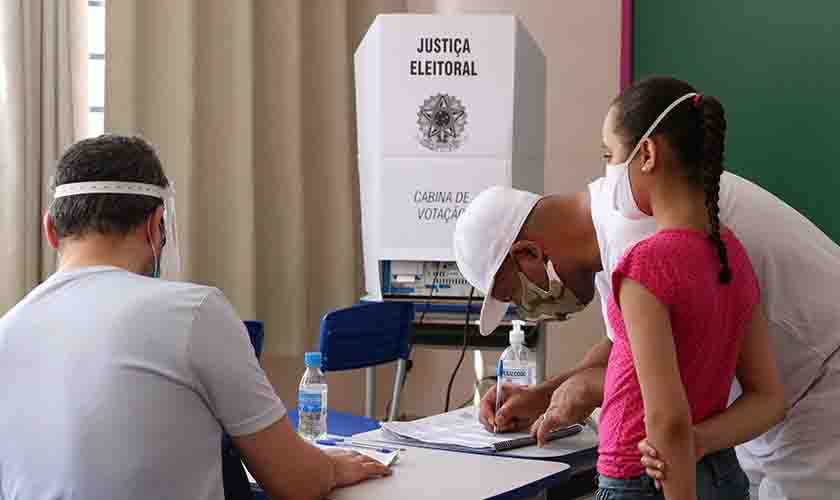 Senado pode suspender regra do horário de Brasília para eleições de outubro  