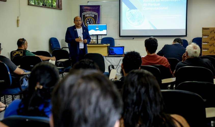 Politec lança Política de Atualização do Parque Computacional e realiza entrega de equipamentos
