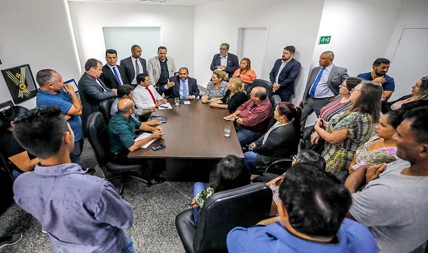 Sindicatos da área da saúde relatam defasagem salarial e cobram novo PCCR em reunião com parlamentares