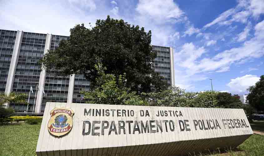 PF desarticula grupo especializado em tráfico internacional de drogas