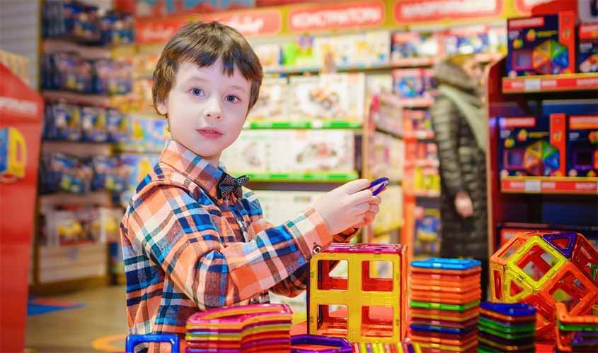 Especialistas discutem sobre os apelos excessivos da publicidade infantil