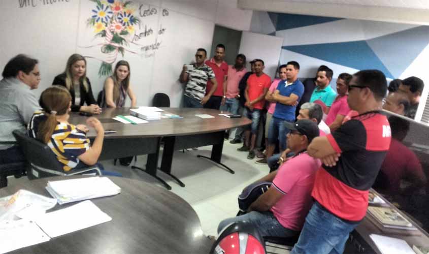 Secretário da Semed esclarece sobre pagamentos efetivados a empresa de transporte